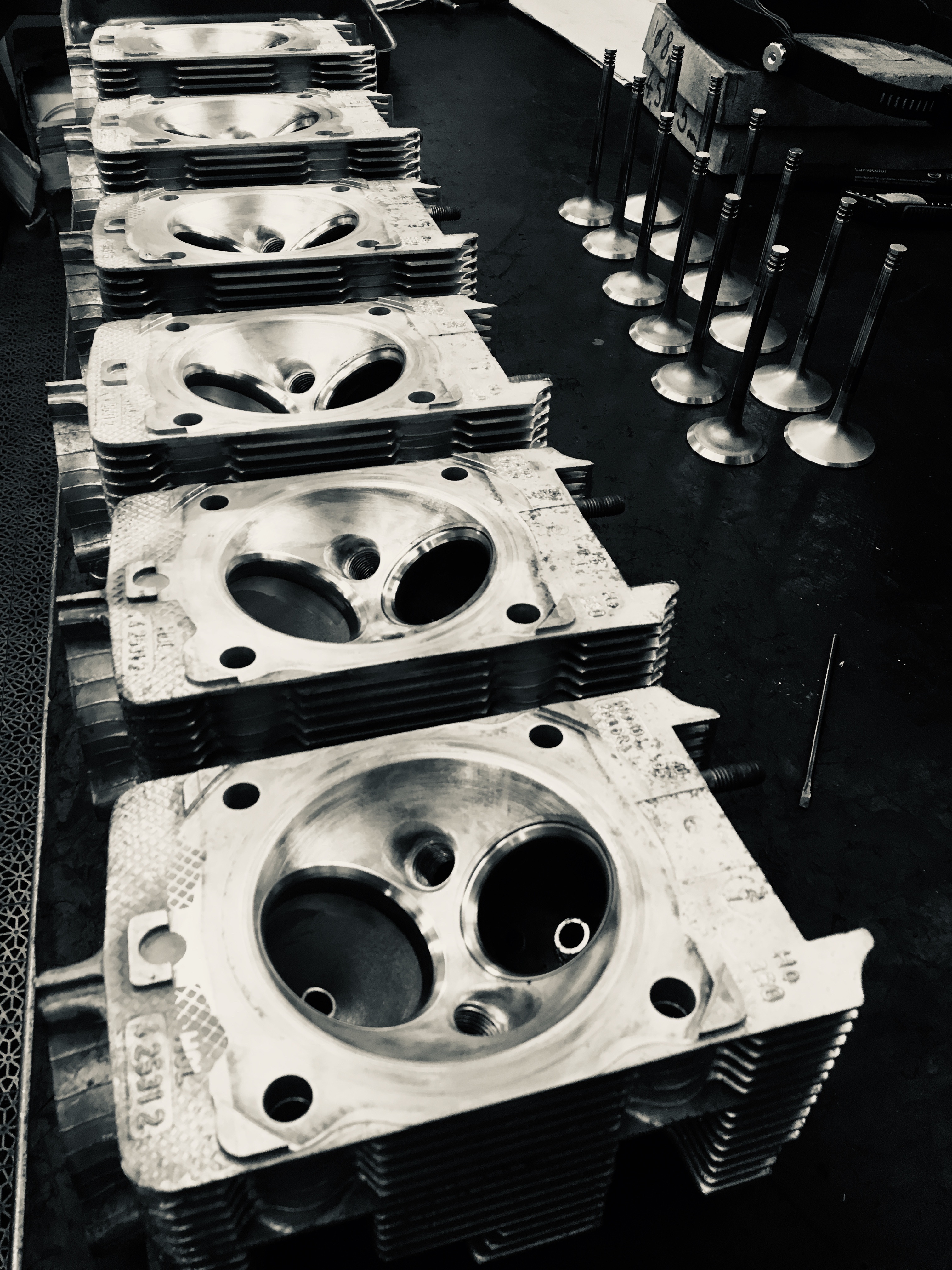 Regeneracja Głowic Zabytkowych Oldtimer Poznań